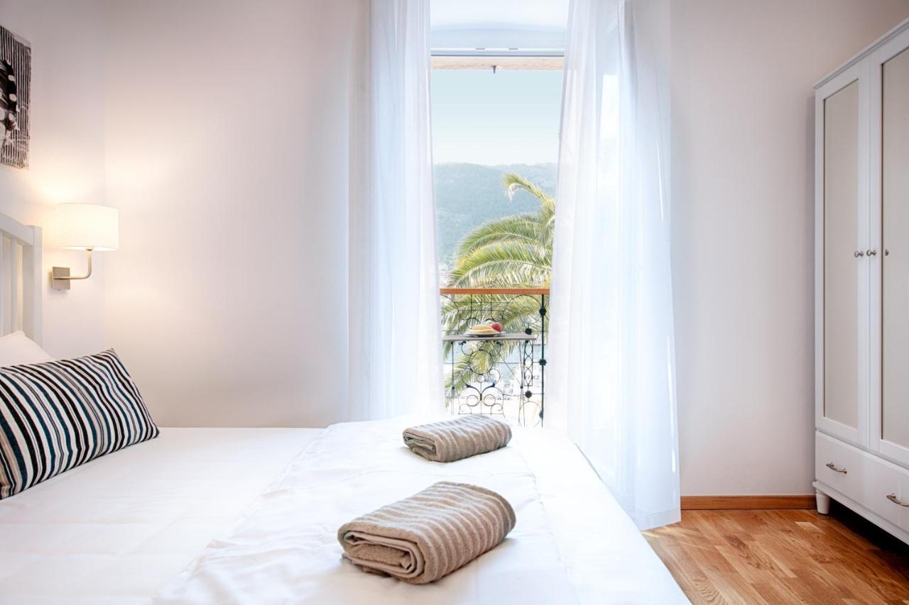 Seafront Rooms Koluna Komiža Zewnętrze zdjęcie