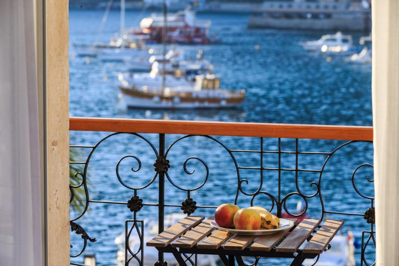 Seafront Rooms Koluna Komiža Zewnętrze zdjęcie
