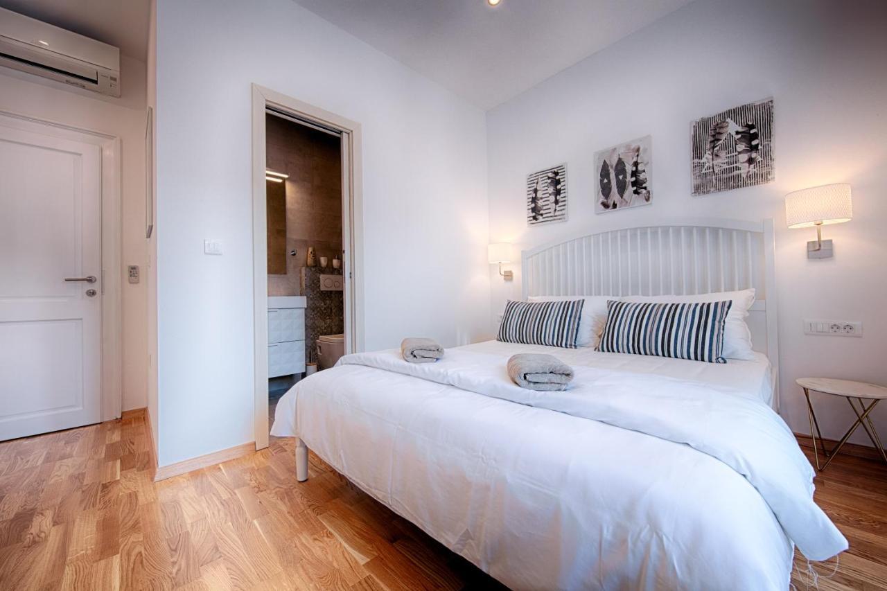 Seafront Rooms Koluna Komiža Zewnętrze zdjęcie