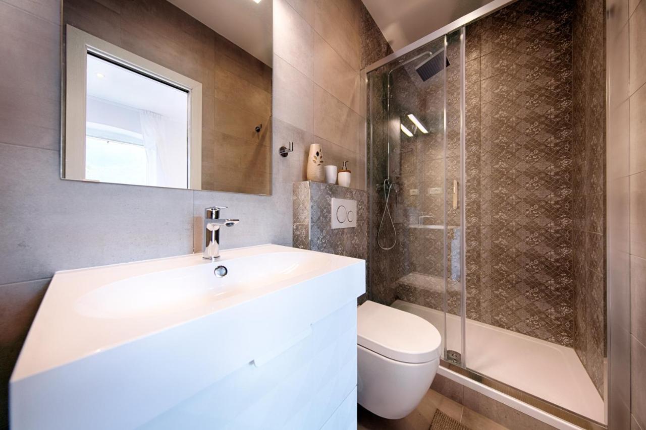 Seafront Rooms Koluna Komiža Zewnętrze zdjęcie