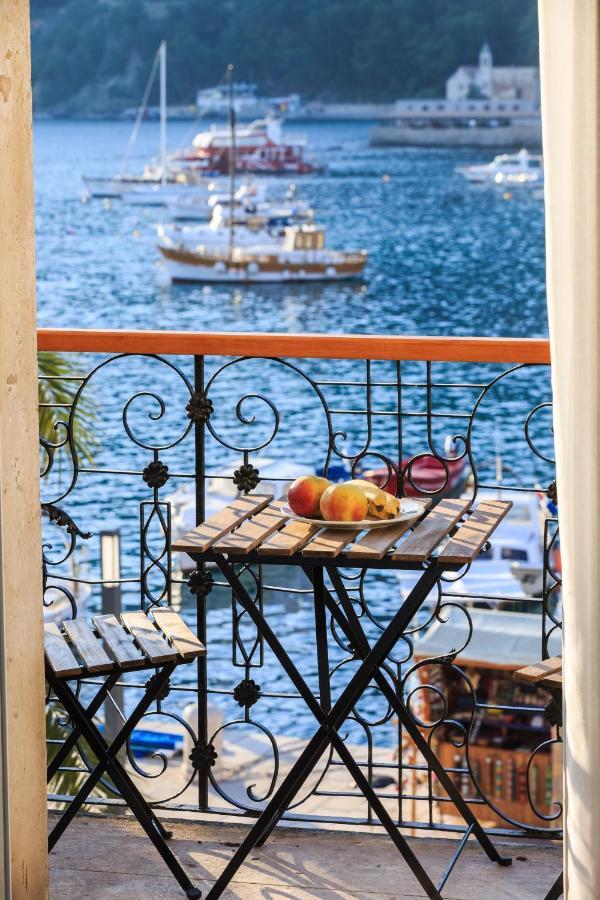 Seafront Rooms Koluna Komiža Zewnętrze zdjęcie
