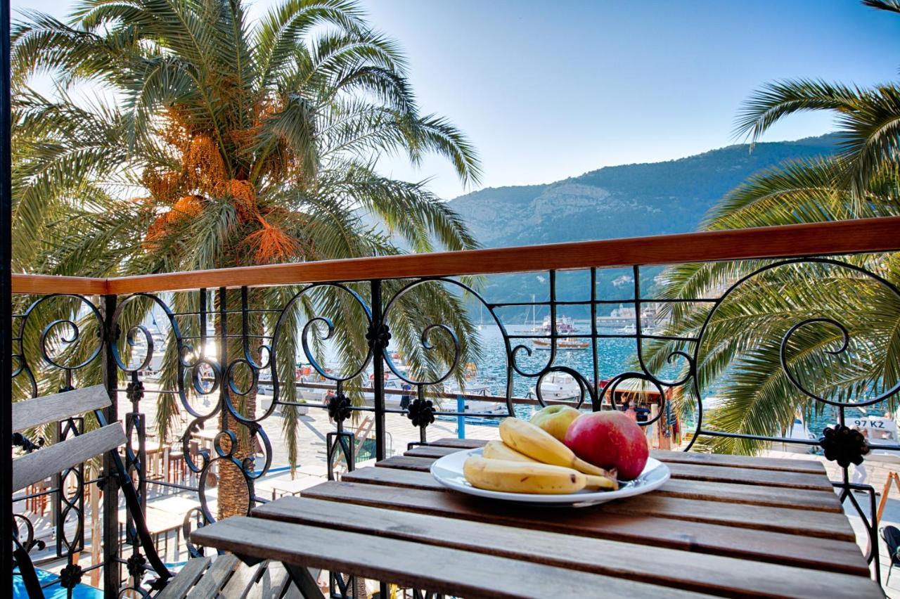Seafront Rooms Koluna Komiža Zewnętrze zdjęcie